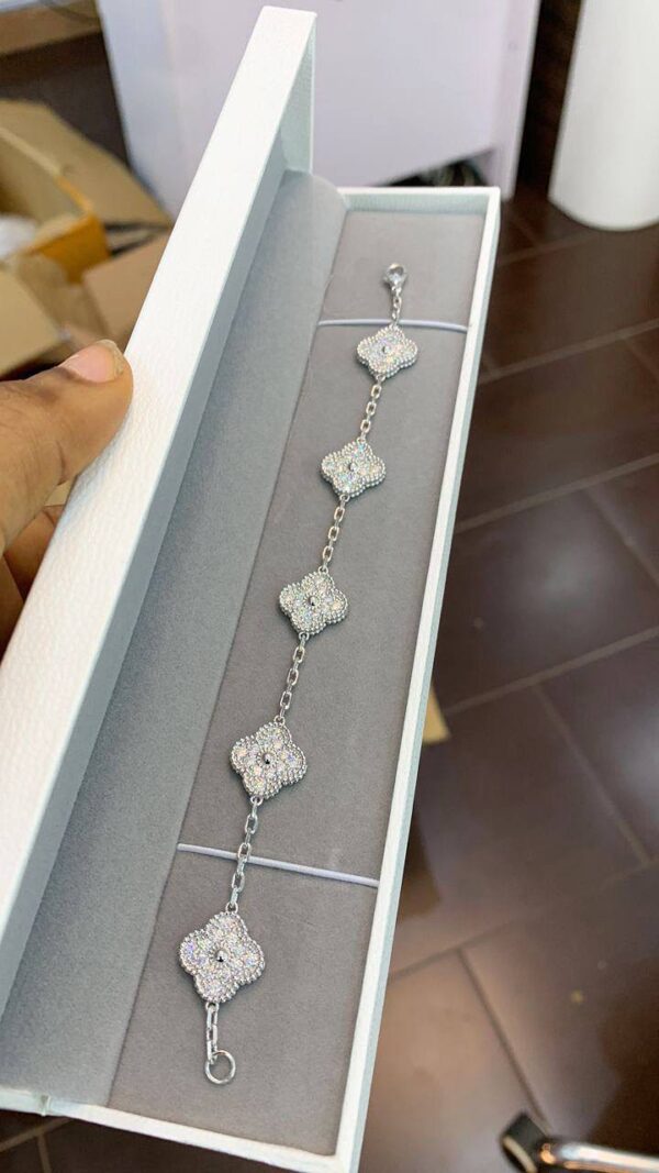MOISSANITE BRACELET