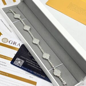 MOISSANITE  BRACELET