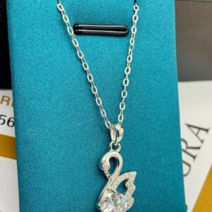 MOISSANITE NECKLACE