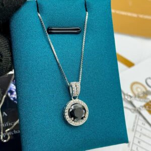 MOISSANITE NECKLACE