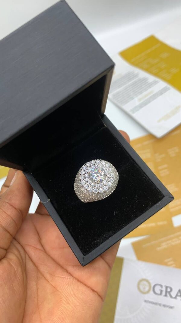 FASHION RING