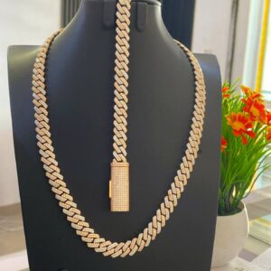 MOISSANITE SET FOR MEN &LADIES
