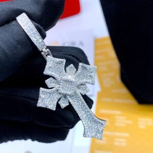CROSS PENDANT