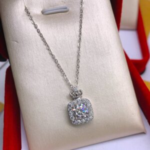 MOISSANITE NECKLACE