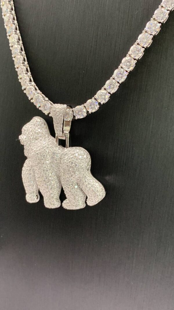 GORILLA MOISSANITE NECKLACE - Image 2