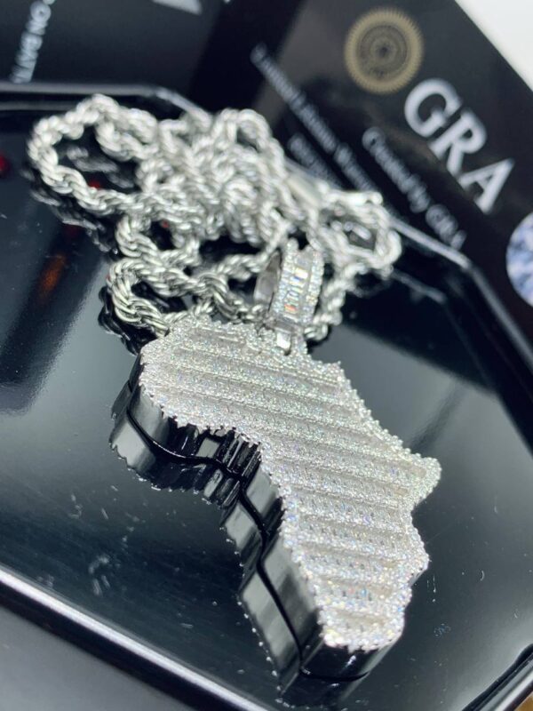 MOISSANITE NECKLACE - Image 2