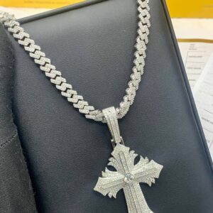 MOSSANITE NECKLACE
