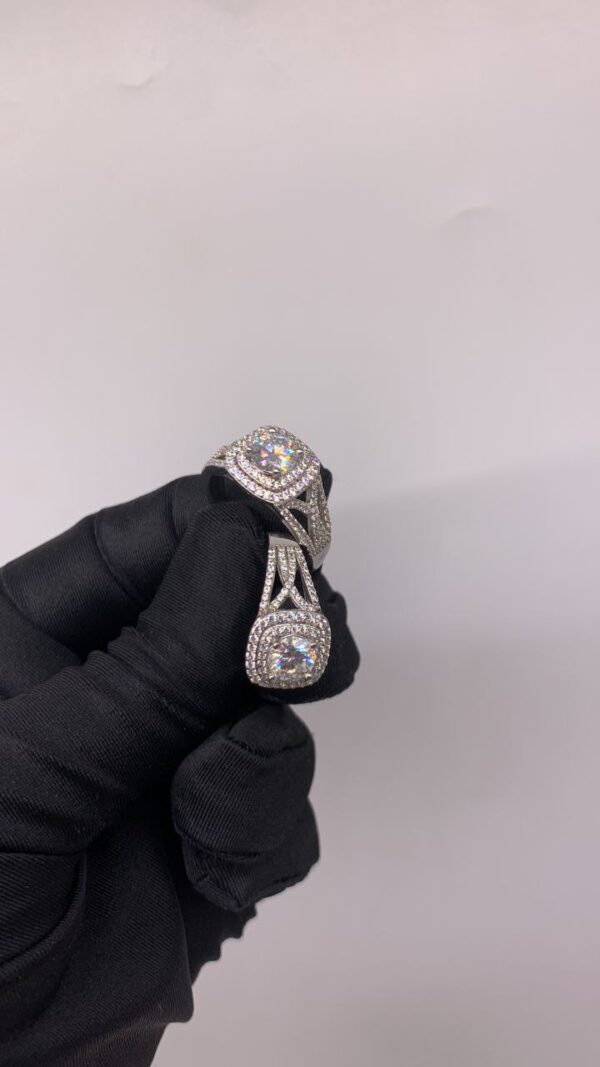 ENGAGEMENT RING