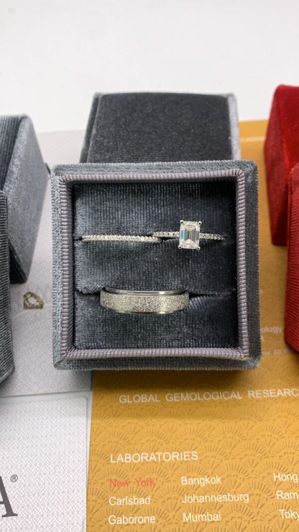 WEDDING BAND/RING