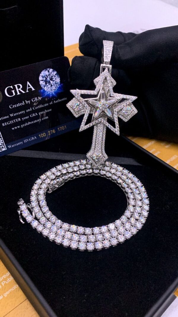 MOISSANITE NECKLACE - Image 4
