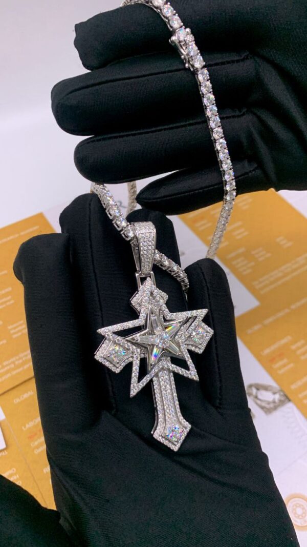 MOISSANITE NECKLACE - Image 3