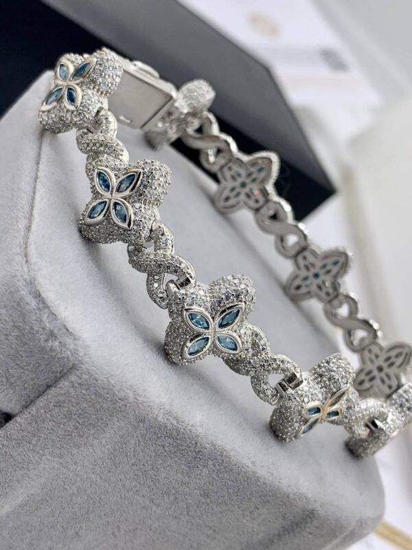 MOISSANITE BRACELET