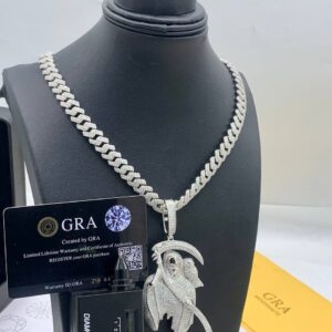 MOISSANITE NECKLACE