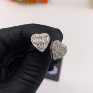 LOVE SHAPE EARRINGS