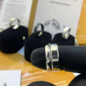 SILVER BAND / RING