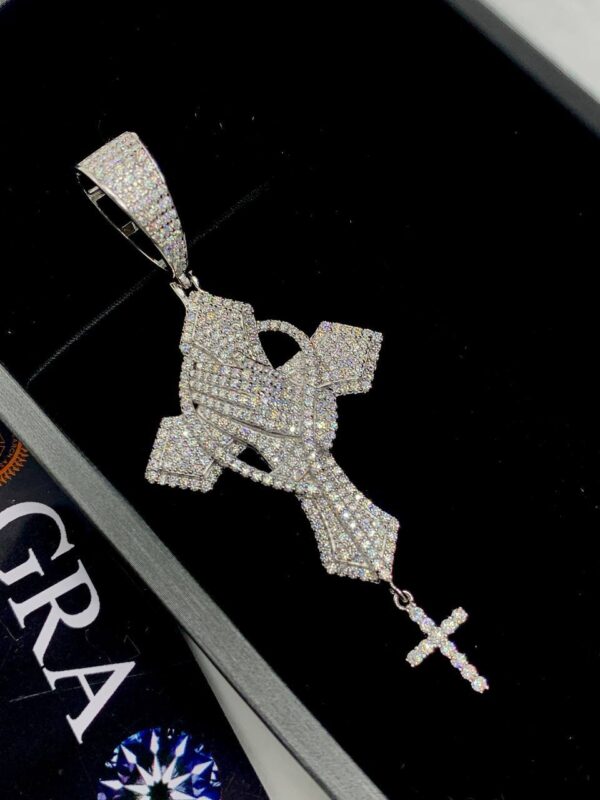 PRAYER-CROSS PENDANT