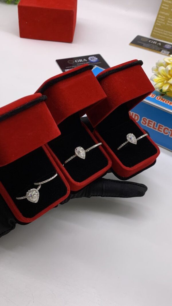 ENGAGEMENT/WEDDING RING - Image 2