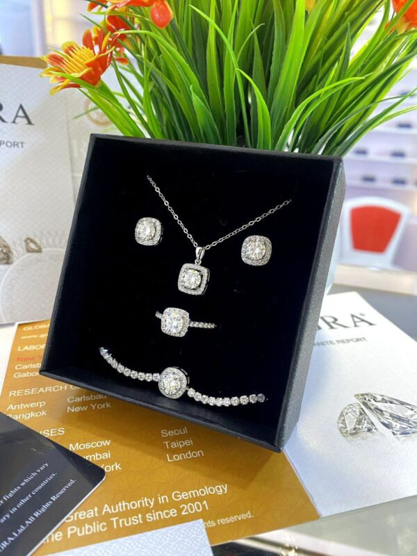 LADIES SET