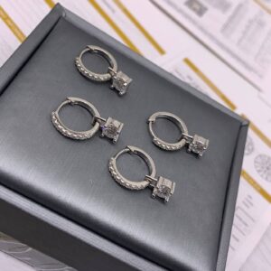 HOOP EARRINGS