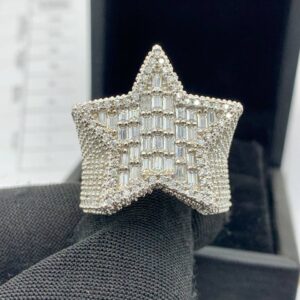 STAR RING