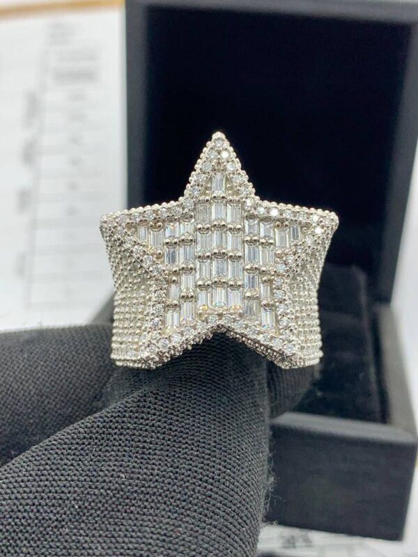 STAR RING