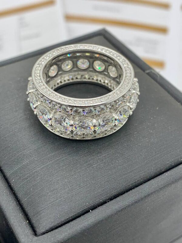 ROUND FASHION RING