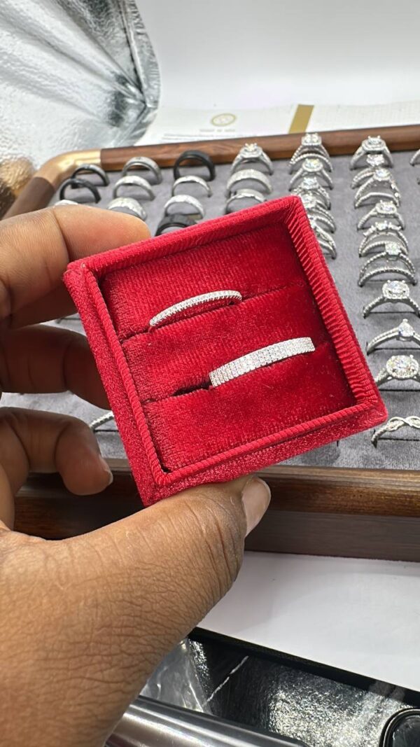WEDDING BAND/RING