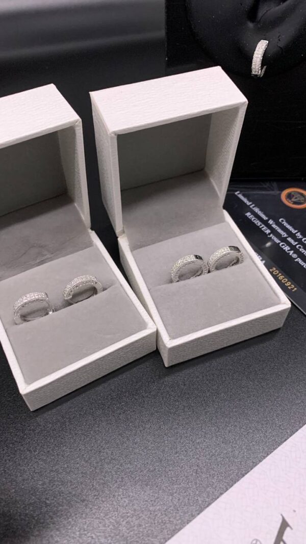 HOOP EARRINGS - Image 3