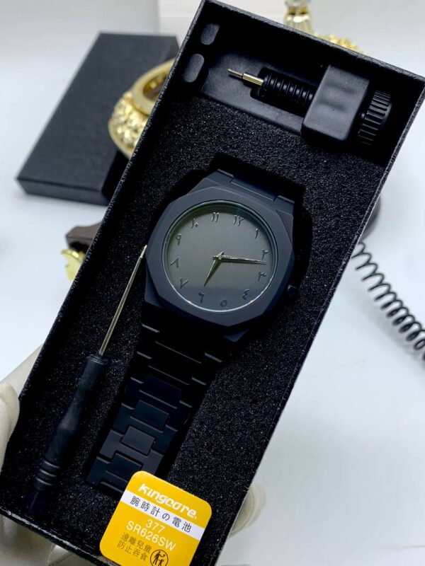 AURA MATTE WRISTWATCH