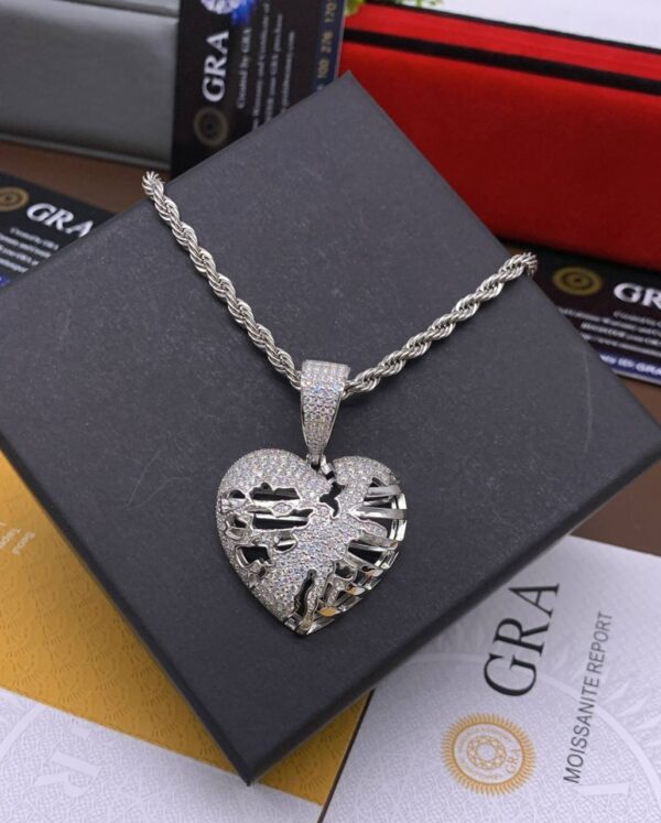 HEART PENDANT - Image 4