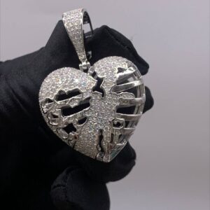 HEART PENDANT