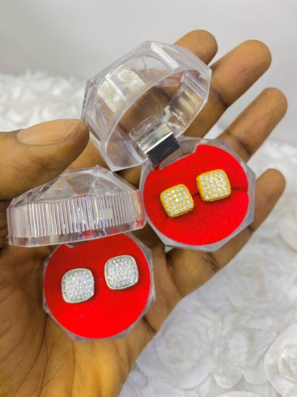 Zirconia Box Earrings