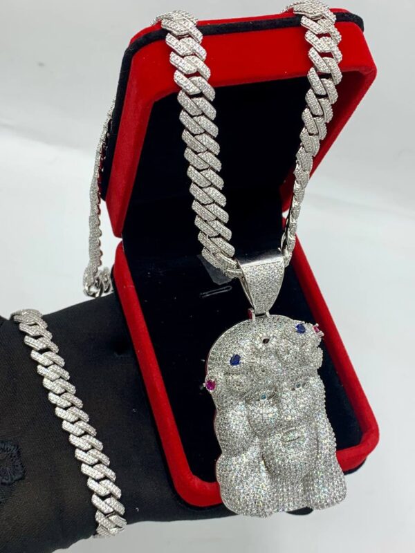 JESUS NECKLACE AND BRACELET SET - Image 4