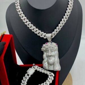 JESUS NECKLACE AND BRACELET SET