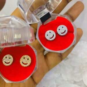 ZIRCONIA SMILEY EARRINGS