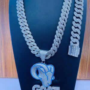 CUBIC ZIRCONIA GOAT NECKPIECE